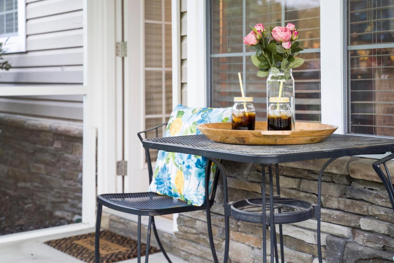 Luxe Quiet Townhouse W/Parking/Pool/By Dollywood Villa Pigeon Forge Exterior photo